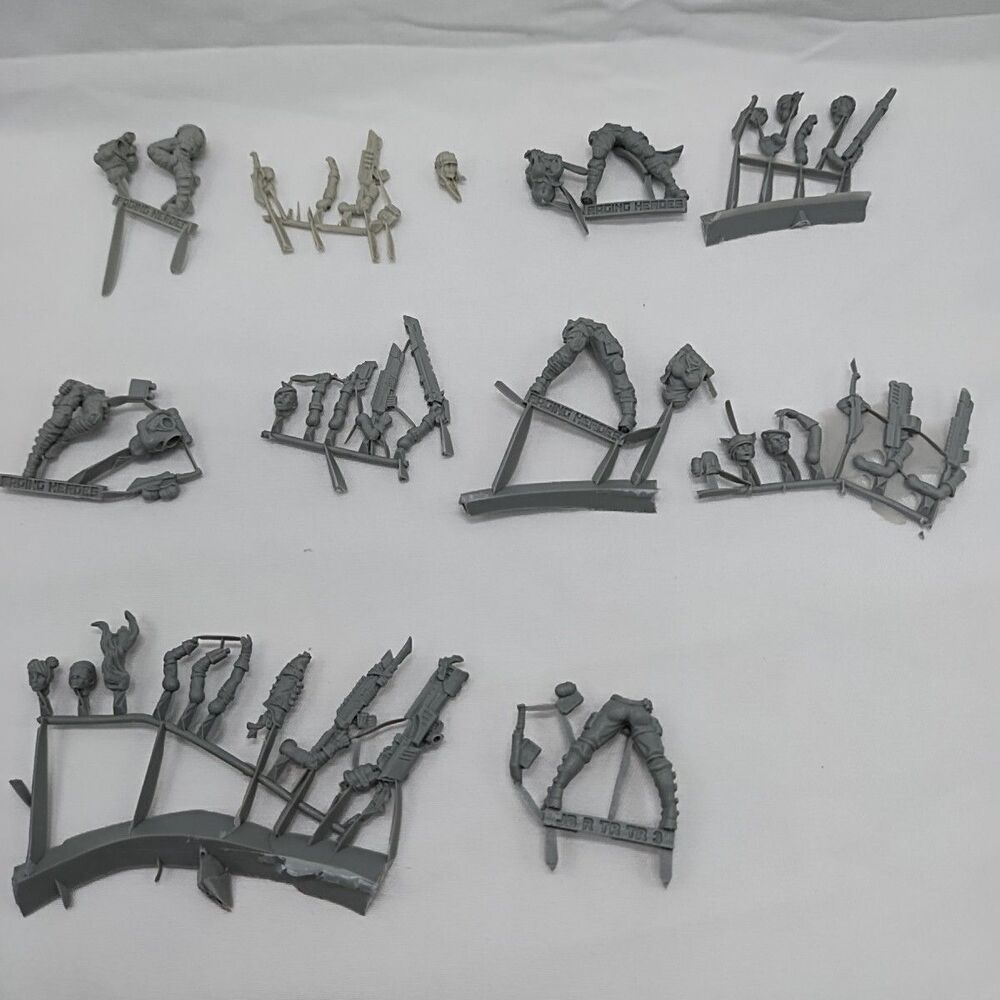Raging Heroes Jailbirds Sci Kit Miniatures 25/28mm